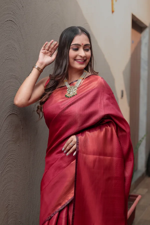 Rani_Pink_Kanjivaram_Silk_Saree_with_Heavy_Copper_Zari_Work_-_Timeless_Elegance_With_Blouse_Piece_Attached